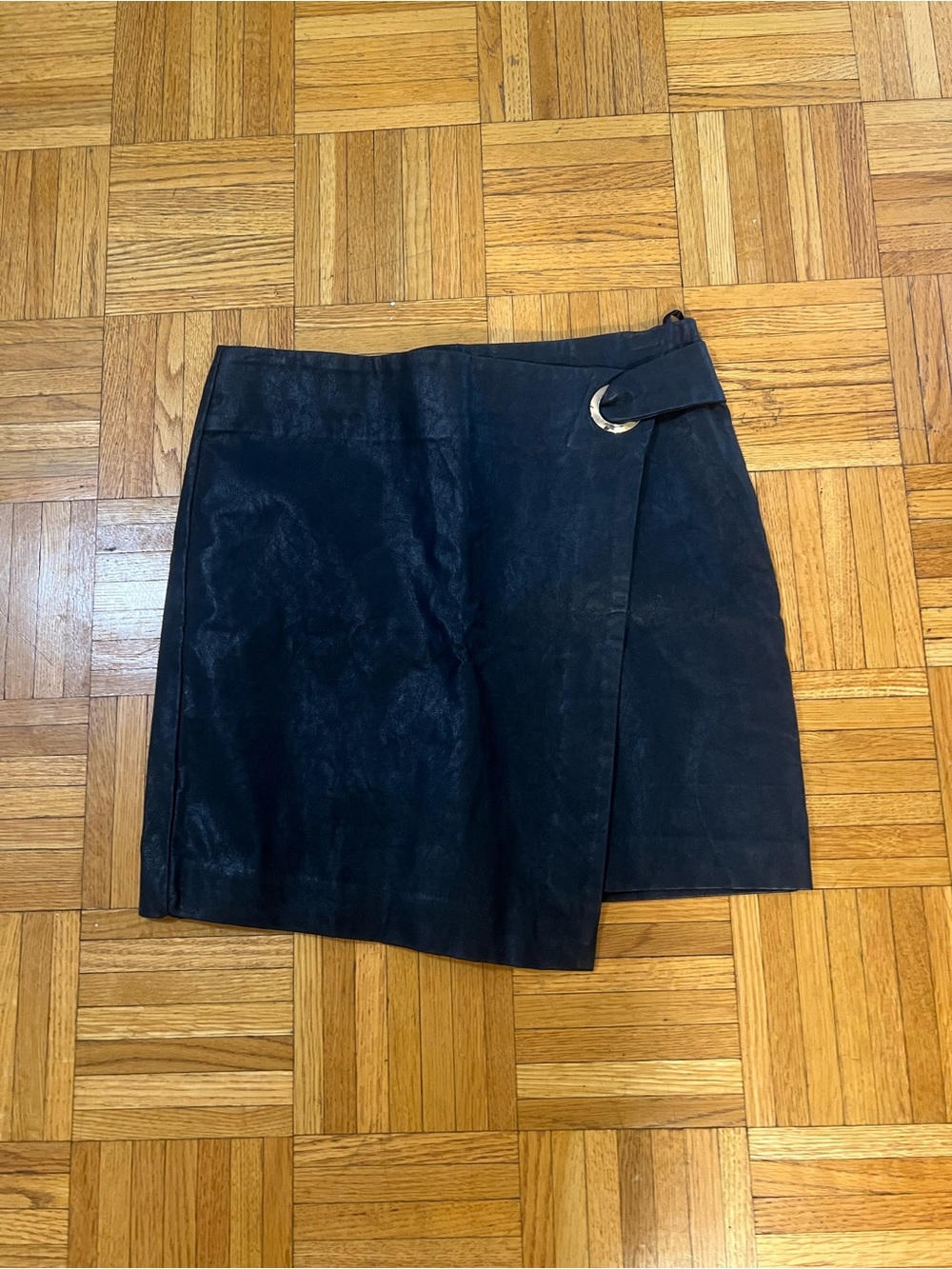 Y2K Grunge in Forever 21 Black Faux-Leather Mini Skirt with Silver Ring Medium